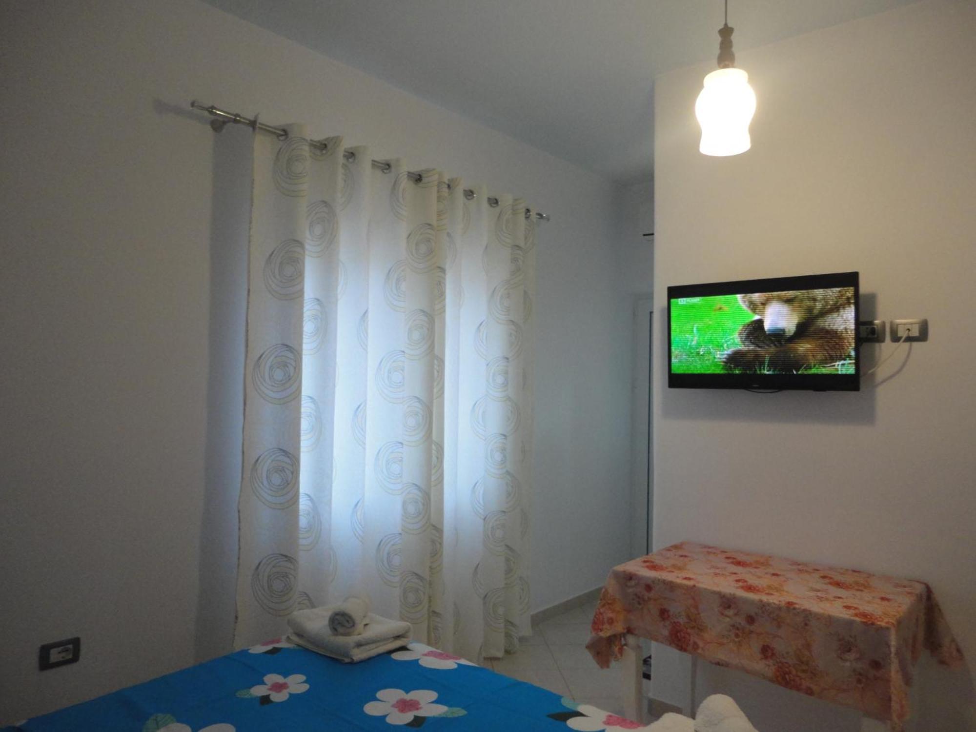 Oruci Apartments クサミル エクステリア 写真