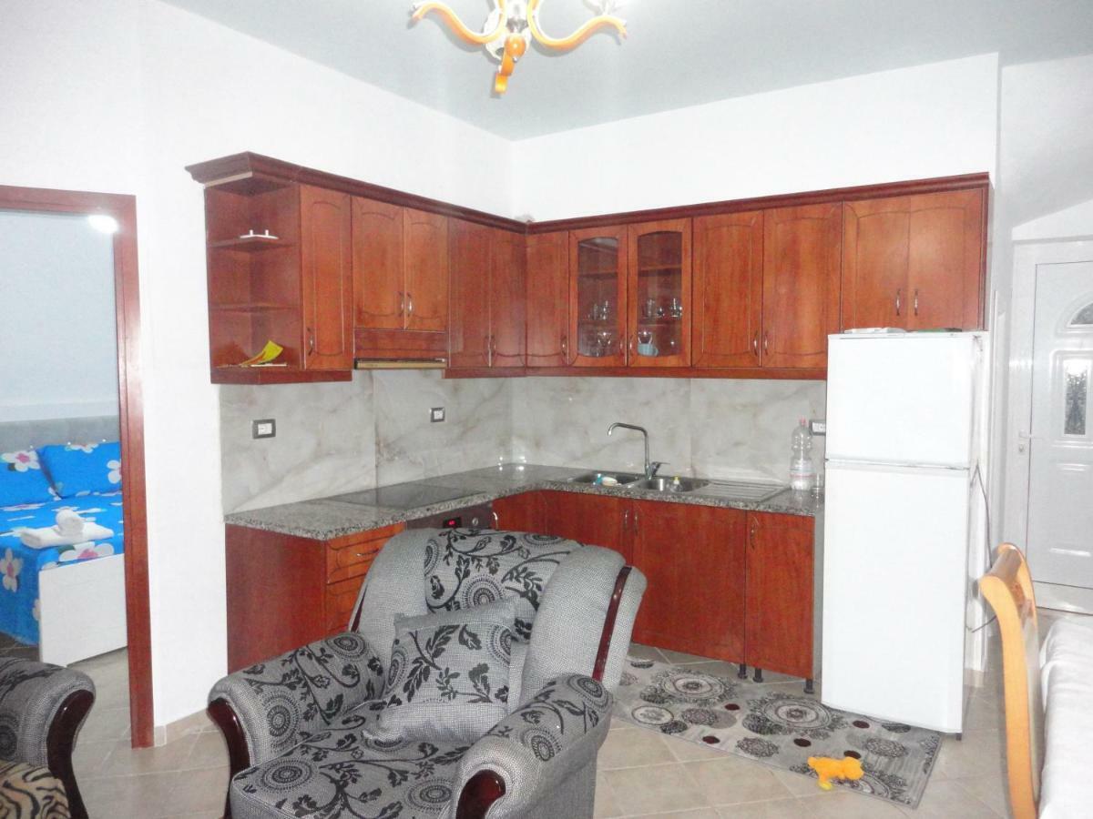 Oruci Apartments クサミル エクステリア 写真